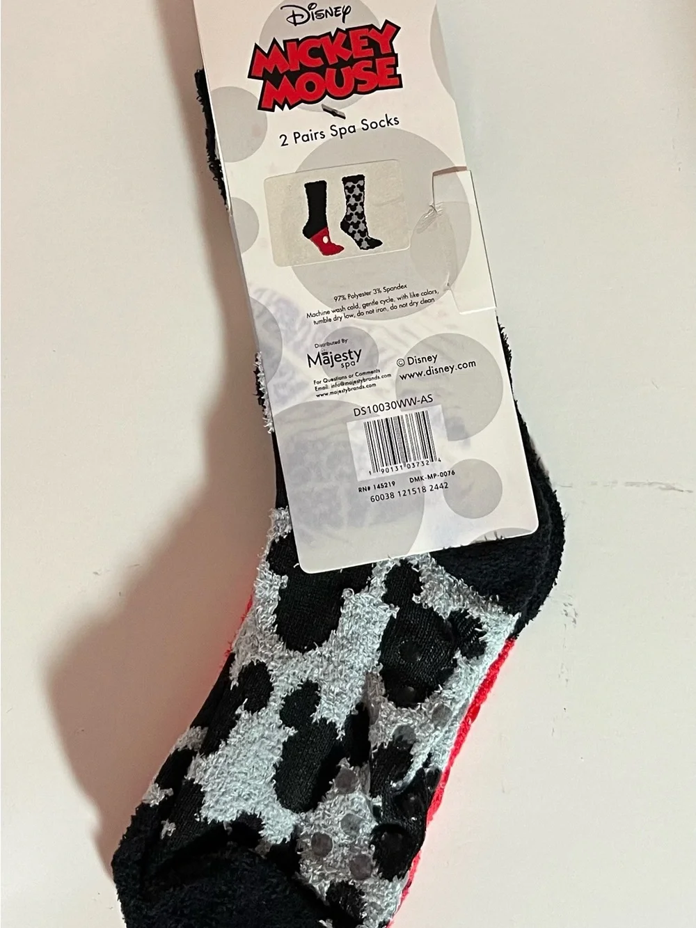 Disney - Mickey Mouse - Black and Red Fuzzy Spa Socks